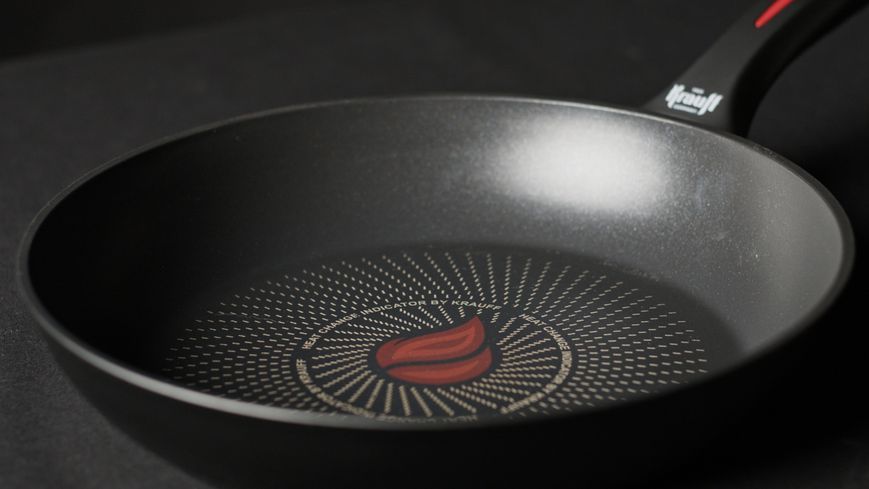 Сковорода Smart Fry 26см, с индикатором нагрева + ПОДАРОК: Щипцы кухонные Krauff и терка Krauff 28558 фото